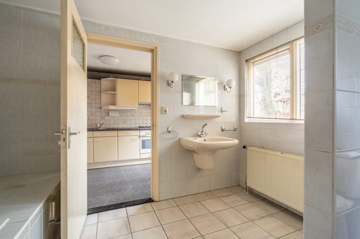 Photo 39 of Noordbroeksterstraat 59