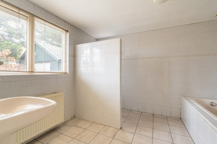 Photo 41 of Noordbroeksterstraat 59