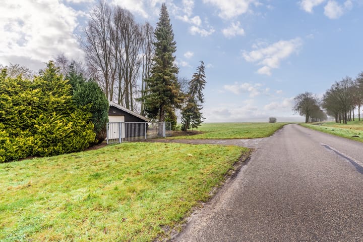 Photo 66 of Noordbroeksterstraat 59