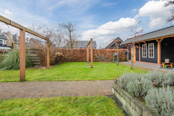 Foto 81 van Linthorst Homanstraat 9