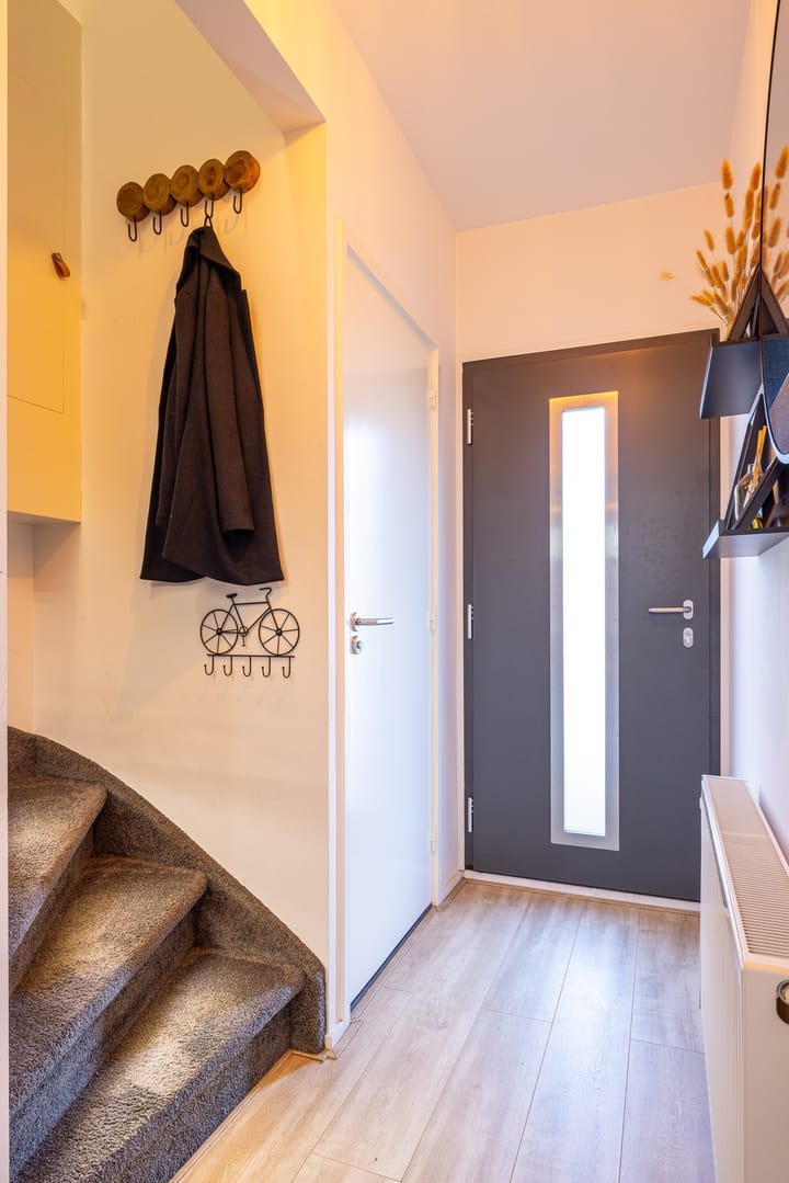 Foto 8 van Den Haagstraat 1