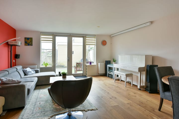 Foto 2 van Midrethstraat 47