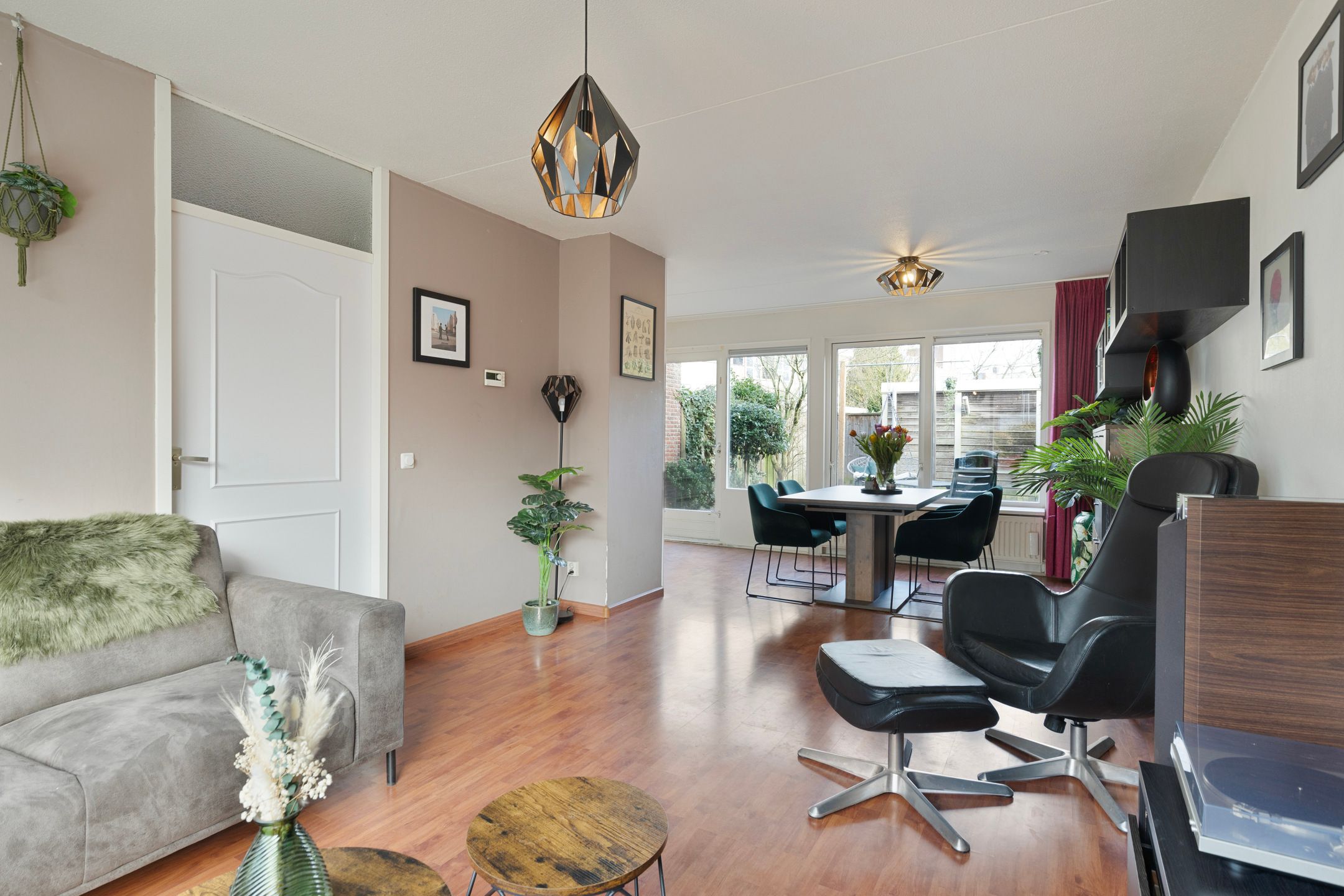 Foto 15 van Burgemeester Jacobsstraat 5