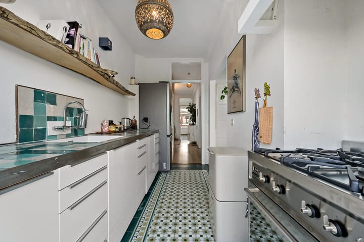 Photo 17 of Perenstraat 183