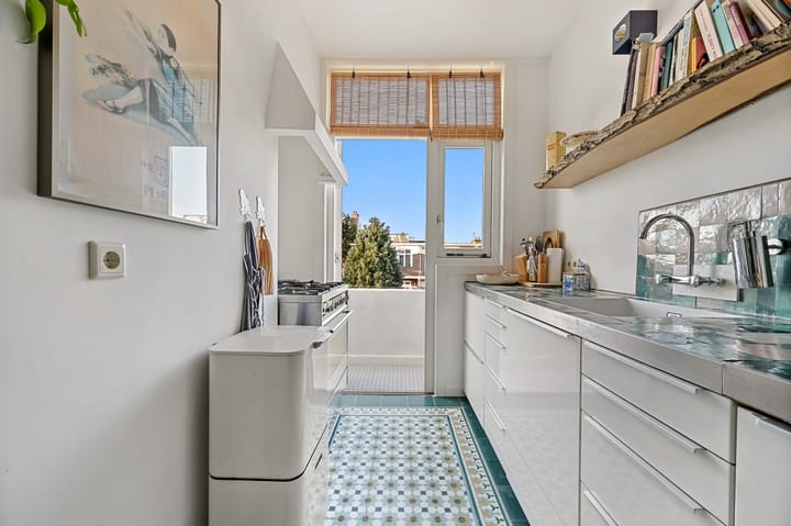 Photo 18 of Perenstraat 183