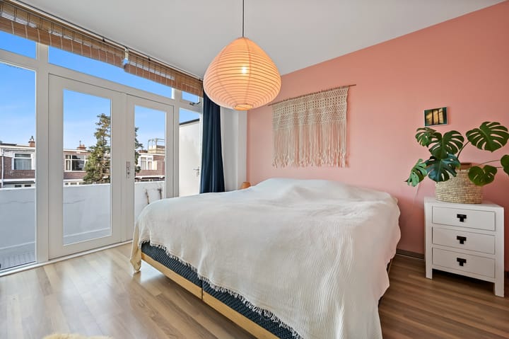 Photo 24 of Perenstraat 183