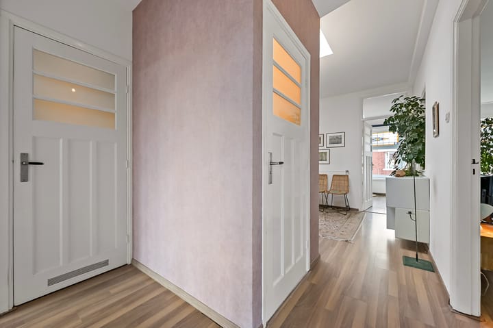 Photo 27 of Perenstraat 183