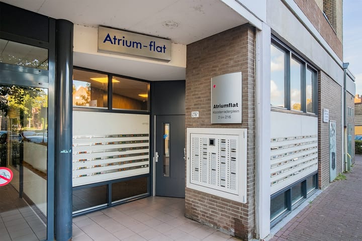 Foto 3 van Kloosterraderplein 4