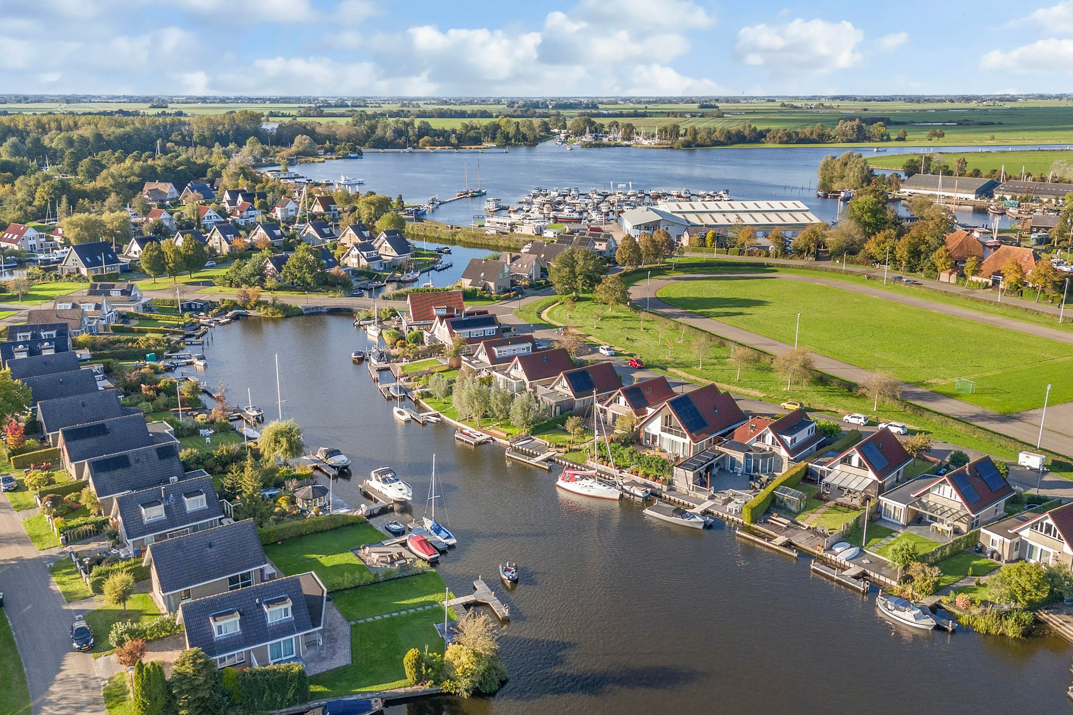 Foto 45 van Leije 12