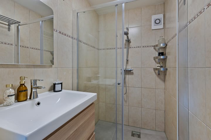 Foto 17 van Tarwelaan 43