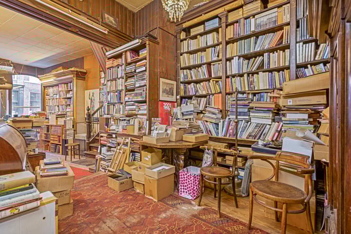 Foto 8 van Warmoesstraat 10