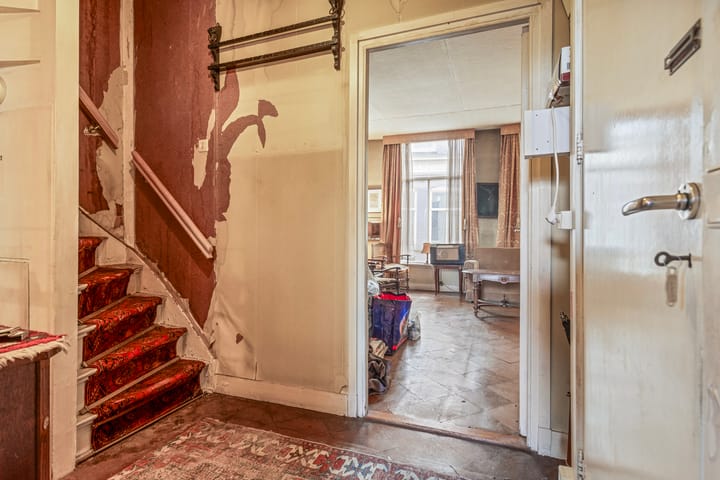 Foto 43 van Warmoesstraat 10