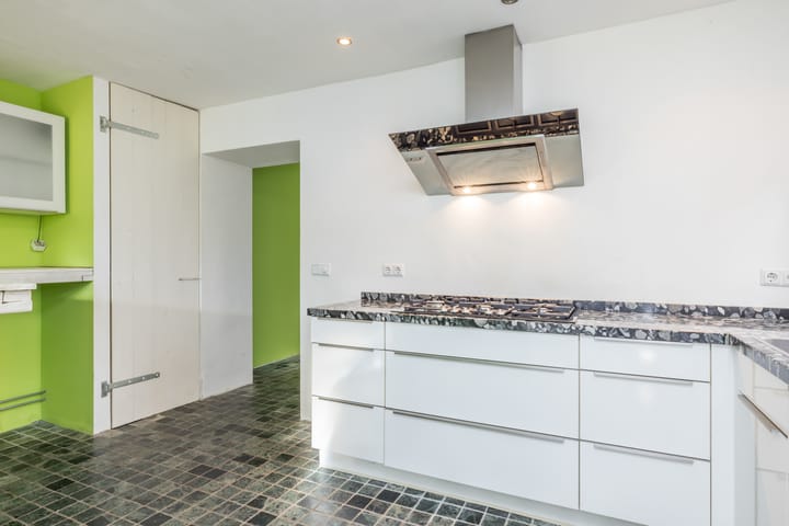 Photo 13 of Hegge 91