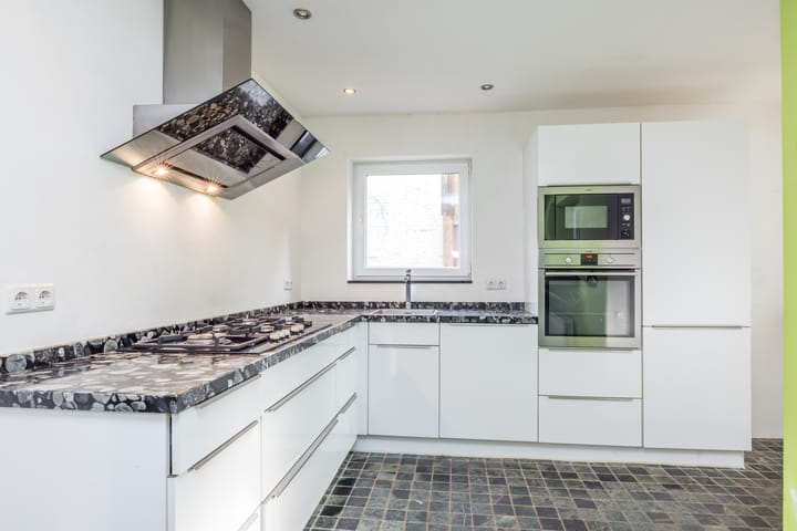 Photo 12 of Hegge 91