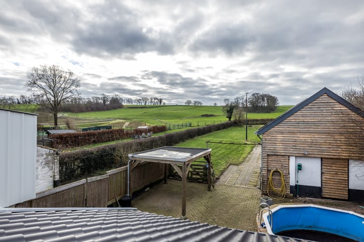 Photo 67 of Hegge 91