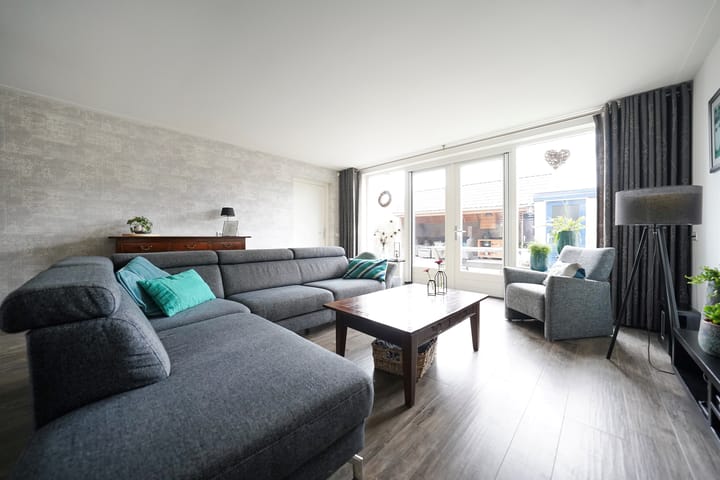 Foto 7 van Burgemeester Hoekstrastraat 2