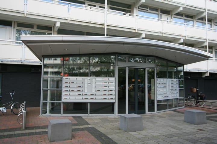 Foto 3 van van Harinxmaplein 138