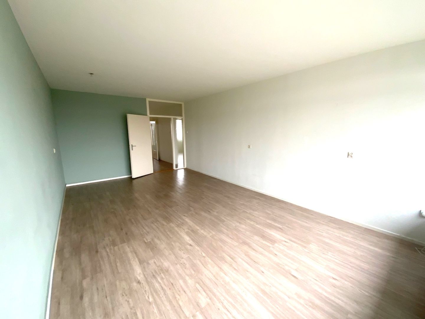 Foto 5 van van Harinxmaplein 138