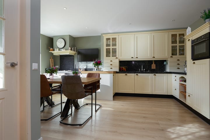 Foto 15 van Hoofdweg 171