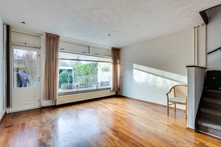 Foto 18 van Van Hallstraat 22