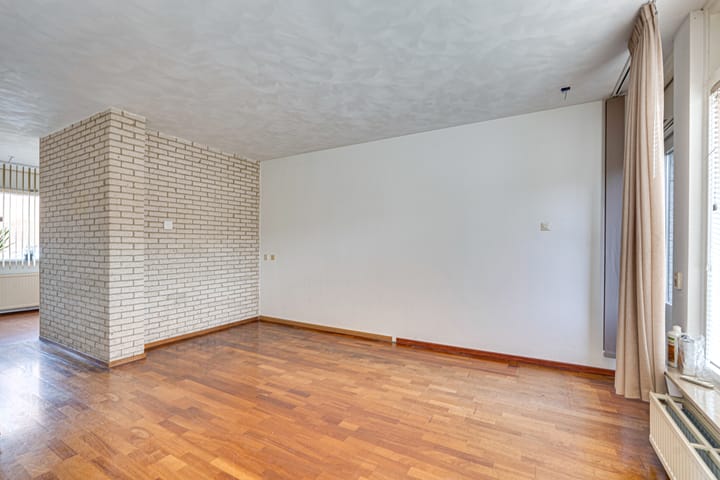 Foto 16 van Van Hallstraat 22