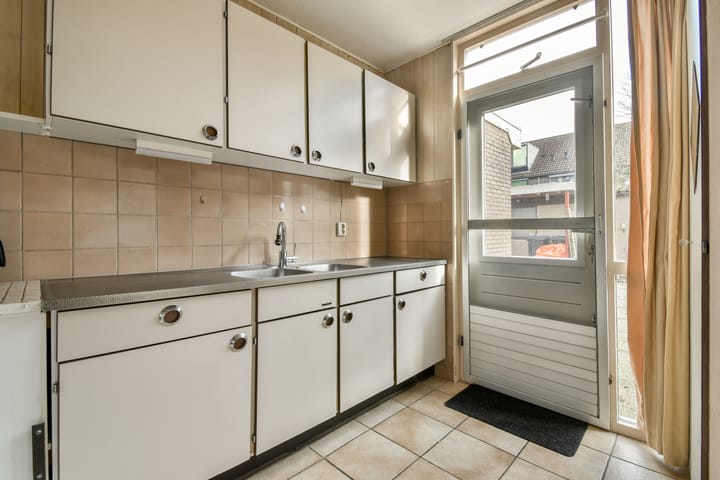 Foto 10 van Snelleveldstraat 25