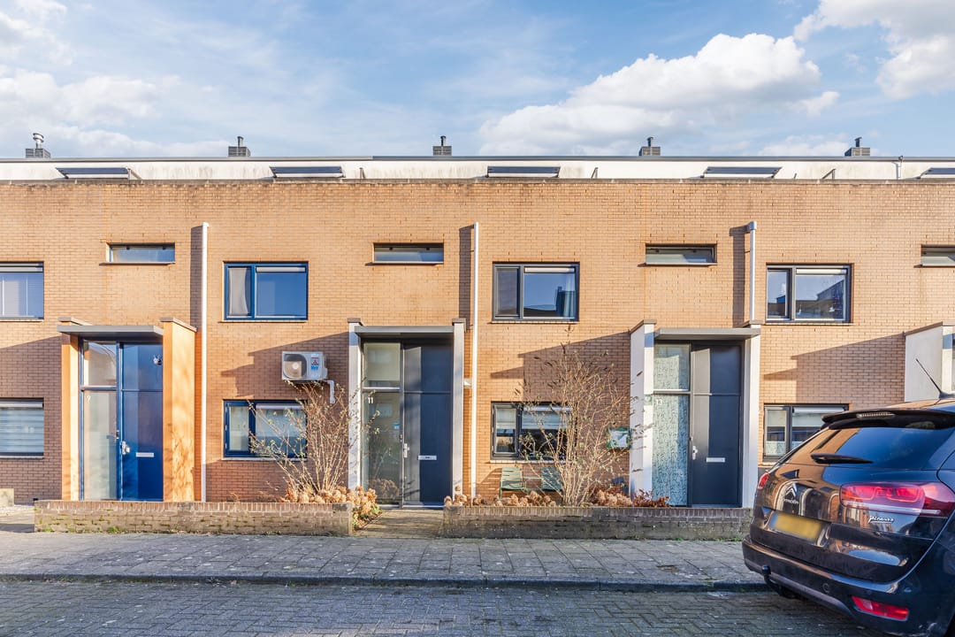 Foto 2 van Zwaardvegerstraat 11