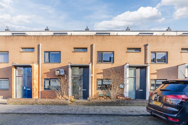 Foto 2 van Zwaardvegerstraat 11