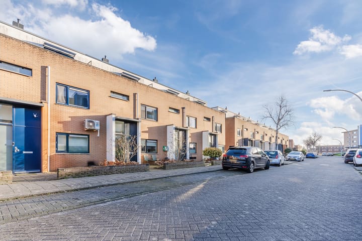 Foto 3 van Zwaardvegerstraat 11