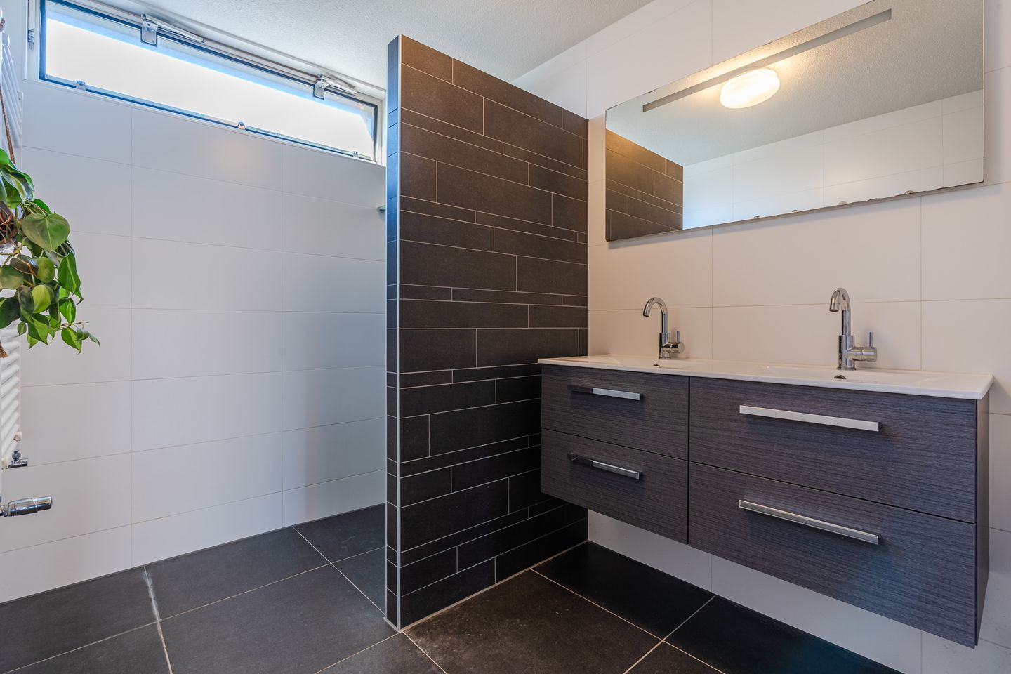 Foto 20 van Zwaardvegerstraat 11