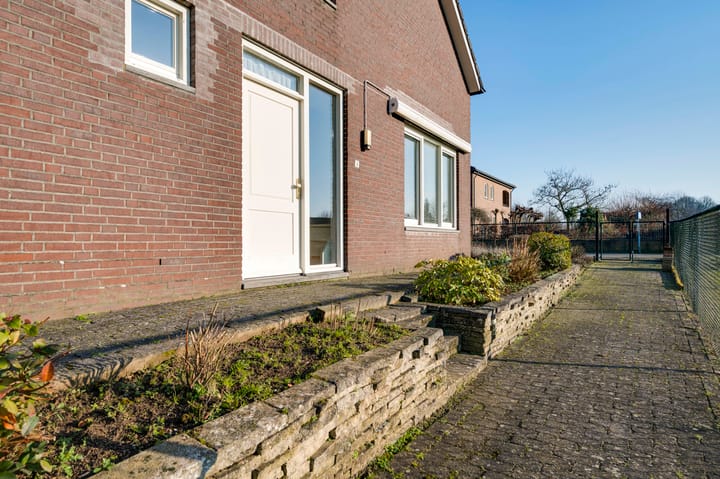 Foto 45 van Rinboomweg 4