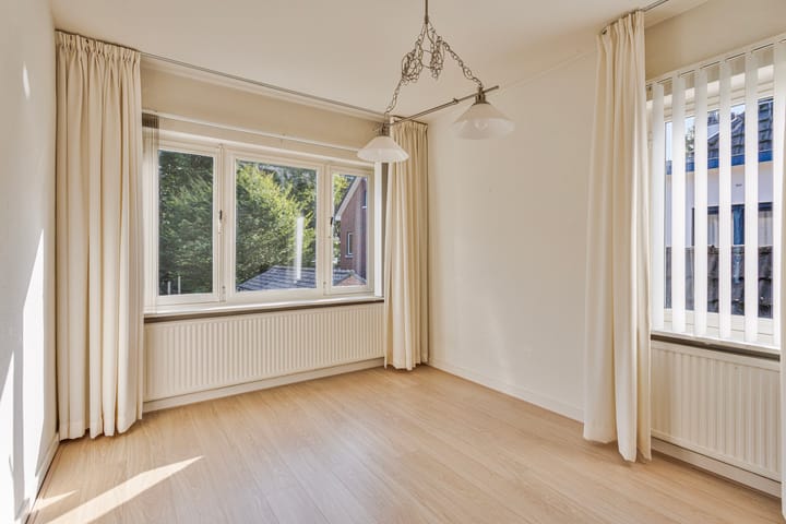 Foto 16 van Jekerweg 83-B