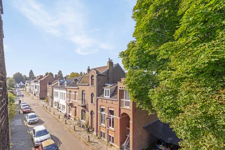 Foto 24 van Jekerweg 83-B