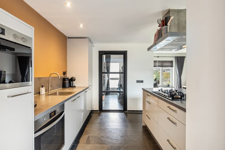 Foto 11 van Hyacintstraat 4