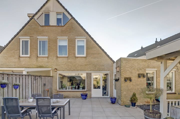 Photo 28 of Johanna Engwirda-Agricolastraat 13