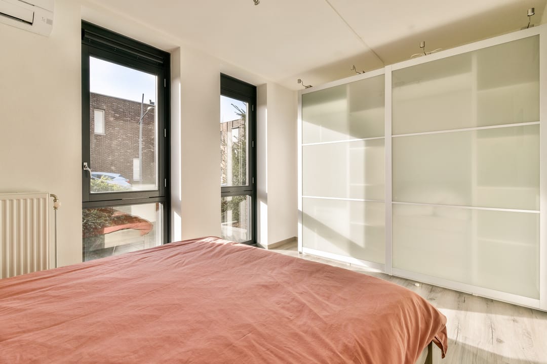 Foto 17 van Vertrekspoor 8