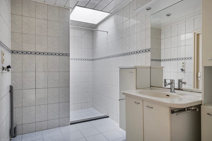 Foto 16 van Zuidenweg 18