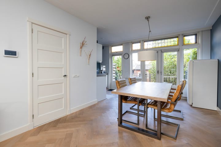 Foto 14 van Lazaruskade 8