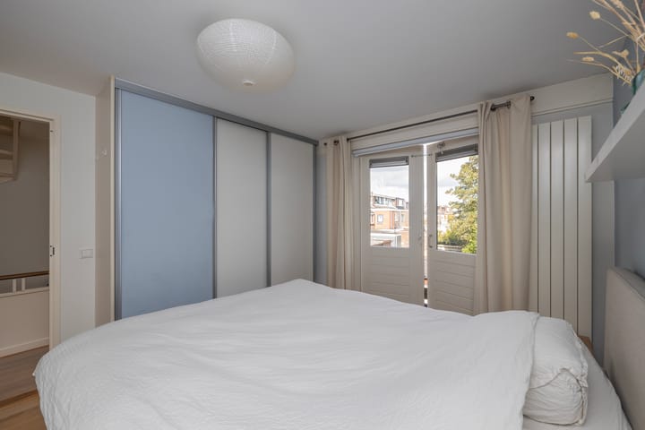 Foto 25 van Lazaruskade 8