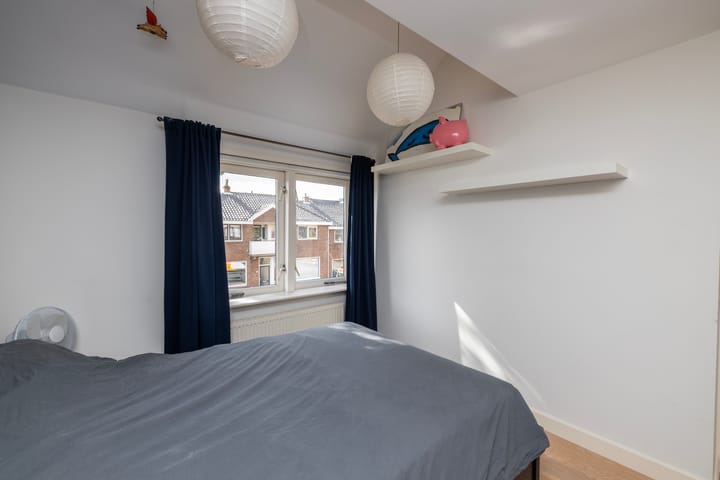 Foto 30 van Lazaruskade 8