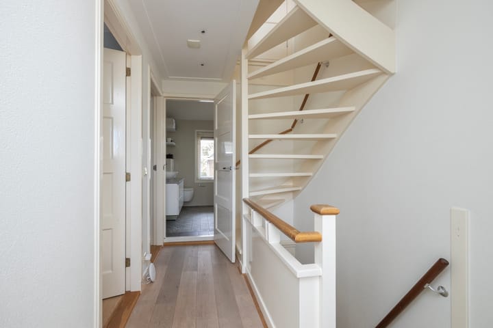 Foto 34 van Lazaruskade 8