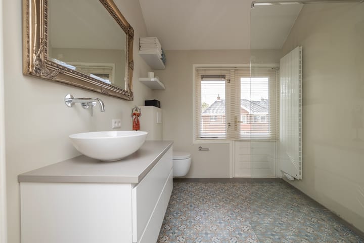 Foto 35 van Lazaruskade 8