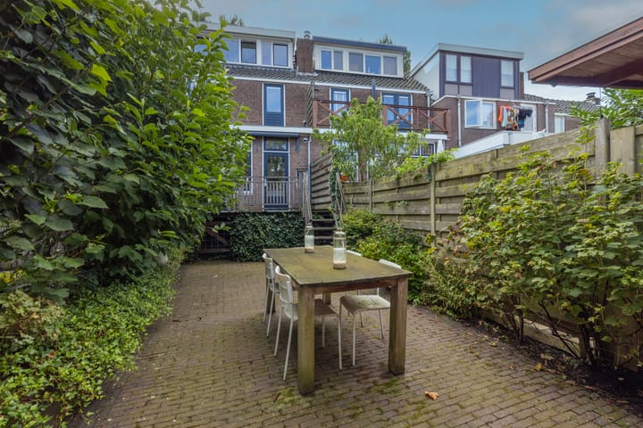 Foto 44 van Lazaruskade 8