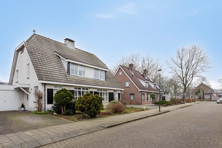 Foto 8 van Leeuwerik 8