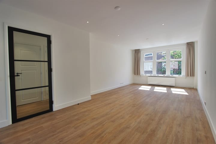 Photo 2 of Dintelstraat 41-1