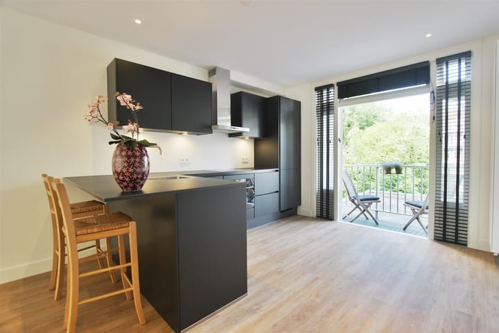 Photo 5 of Dintelstraat 41-1