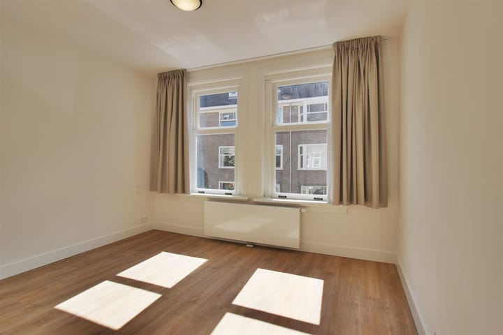 Photo 8 of Dintelstraat 41-1