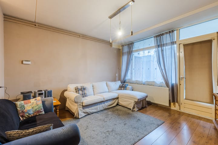 Photo 2 of Bastion 508