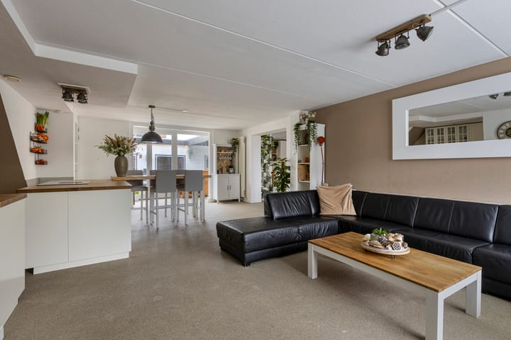 Foto 11 van Schadewijkstraat 3