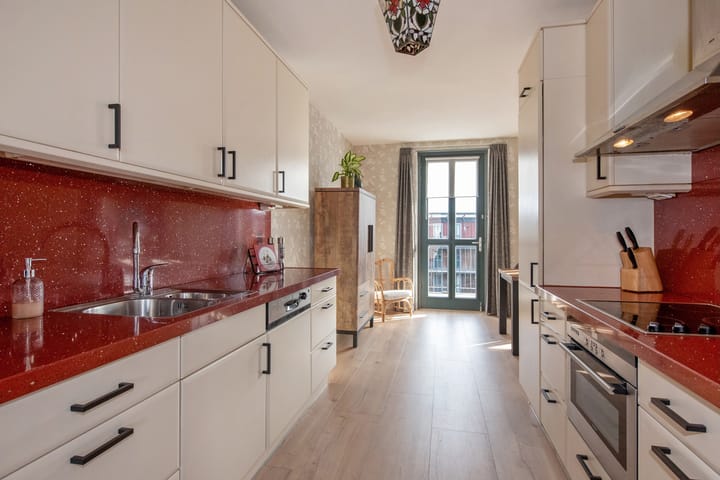 Foto 4 van Vuursteen 71